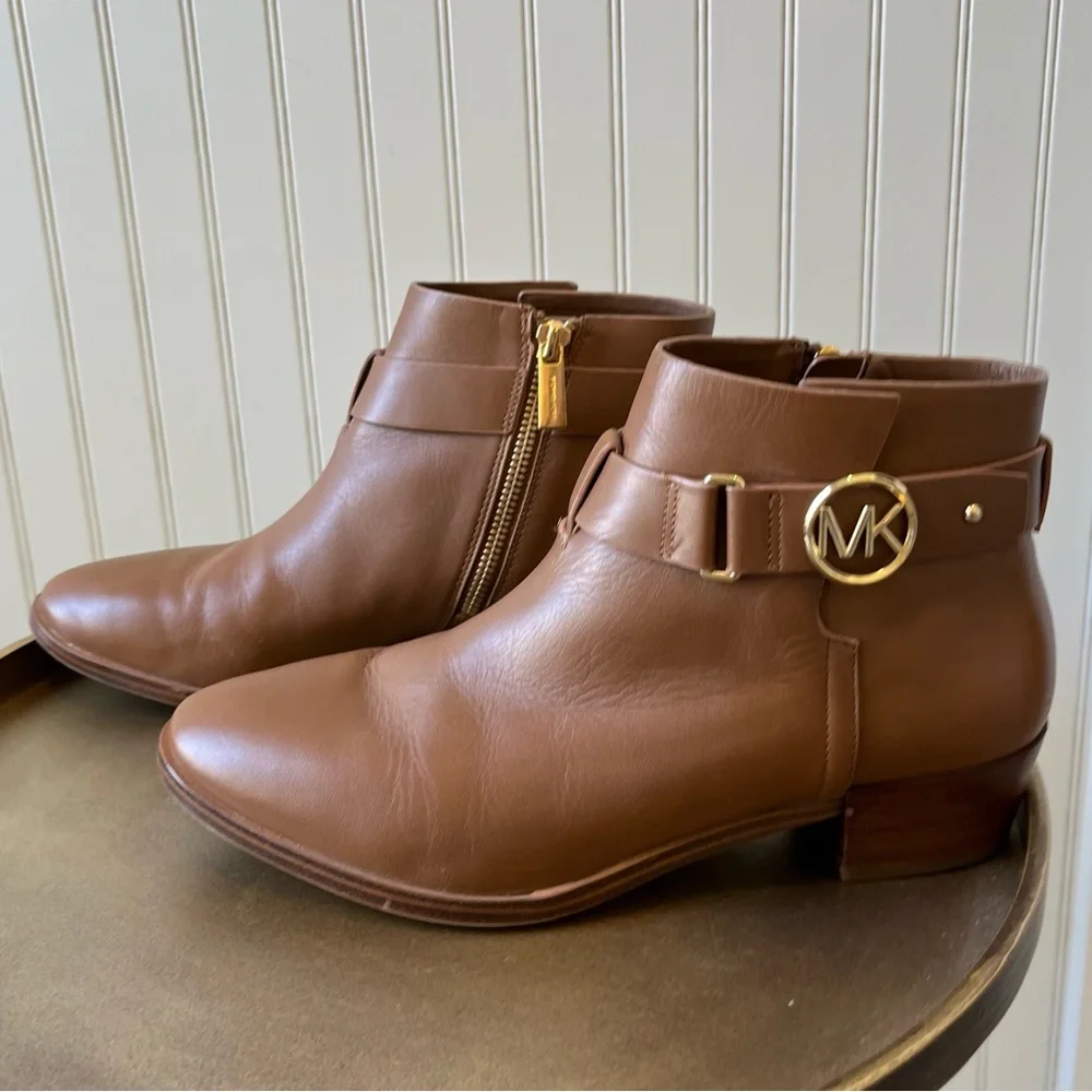 MICHAEL MICHAEL KORS HARLAND LEATHER ANKLE BOOTIE | TAN | SIZE: 8M | EUC - Picture 4 of 9